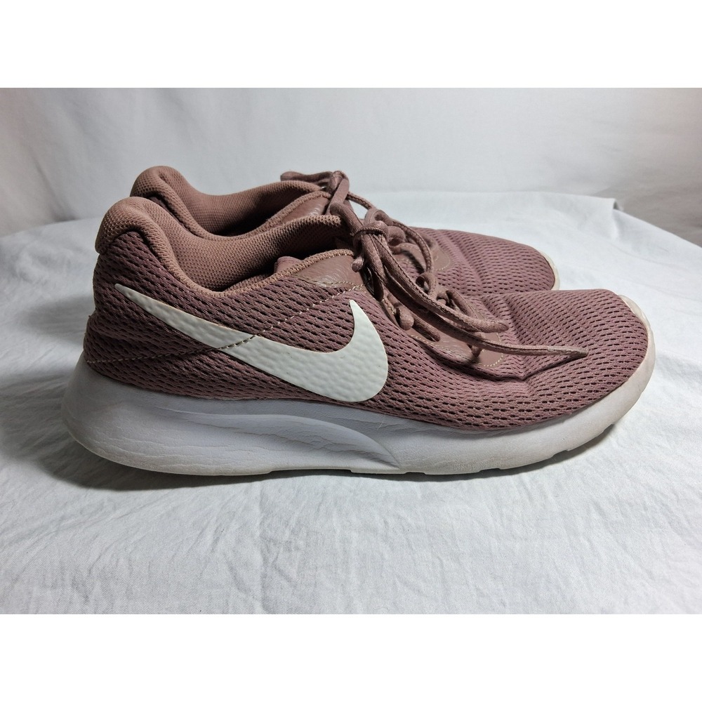 Nike Tanjun Mauve Pink Mesh Running Shoes Womens 7.5 812655-203 - Picture 2 of 10